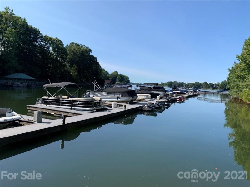 Property image 3 at 293 Marietta Road, Mooresville, NC 28117