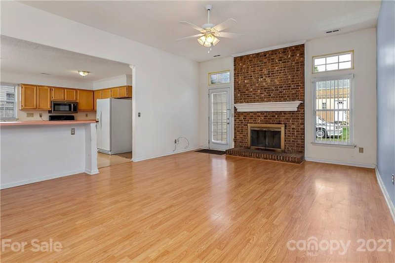 Property image 3 at 1106 Gretna Green Drive, Charlotte, NC 28217