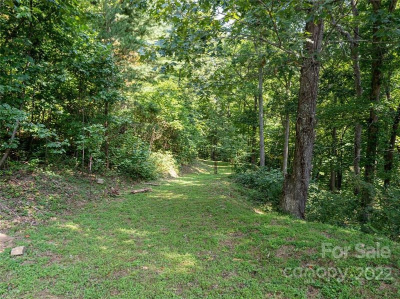 Property image 5 at 19 Keeping Kyle Crossing, Asheville, NC 28804