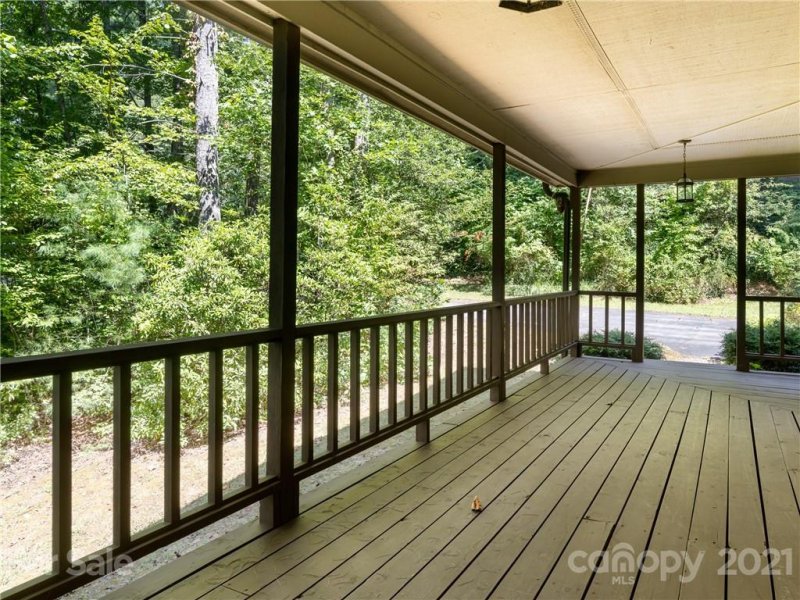 Property image 4 at 229 Raintree Drive, Hendersonville, NC 28791