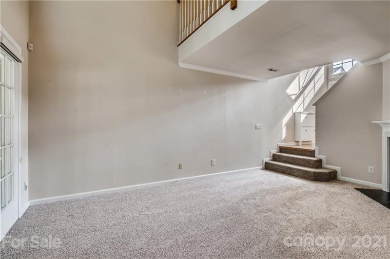 Property image 5 at 8745 Fox Chase Lane, Charlotte, NC 28269