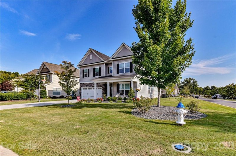 Property image 3 at 508 Daventry Court, Clover, SC 29710