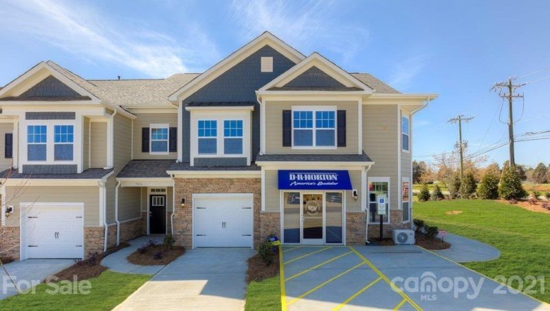 580 Altamonte Drive