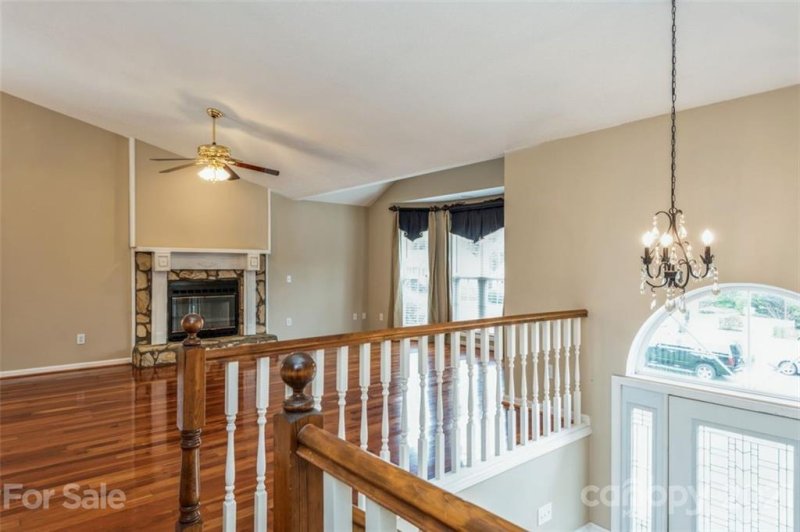 Property image 5 at 907 42nd Avenue Lane, Hickory, NC 28601