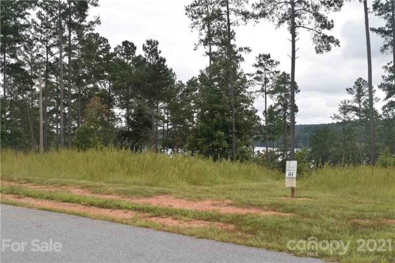 Property image 3 at 1792 Waters Edge Drive, Granite Falls, NC 28630