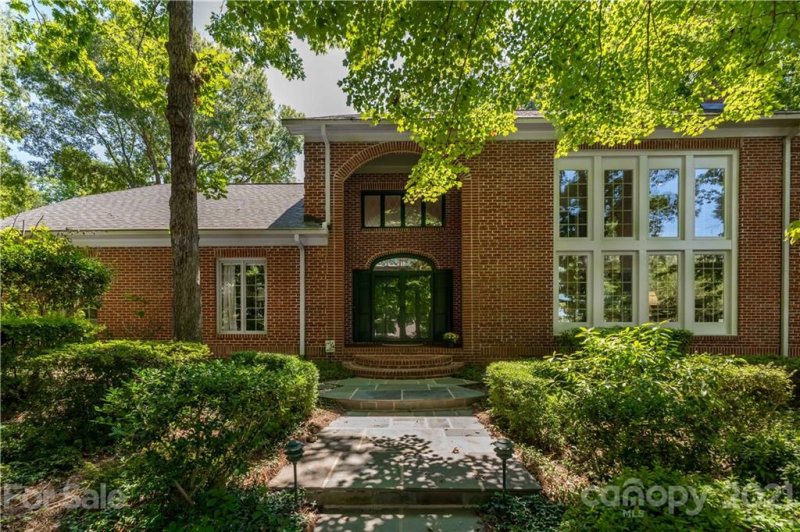 Property image 4 at 19532 Weavers Circle, Cornelius, NC 28031