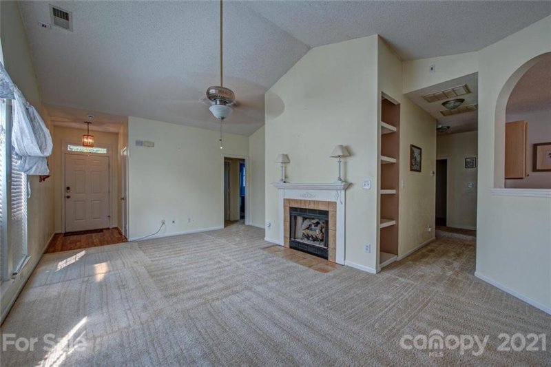 Property image 4 at 594 Viking Place, Concord, NC 28025
