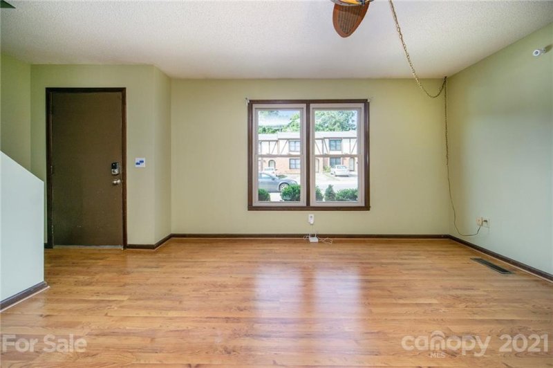 Property image 3 at 489 Camrose Circle, Concord, NC 28025