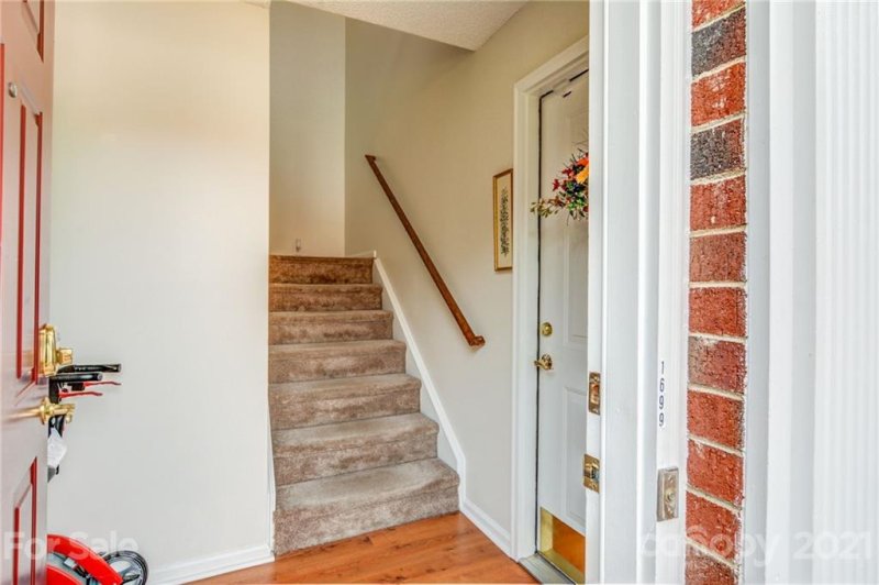 Property image 3 at 1699 Robinwood Road, Gastonia, NC 28054