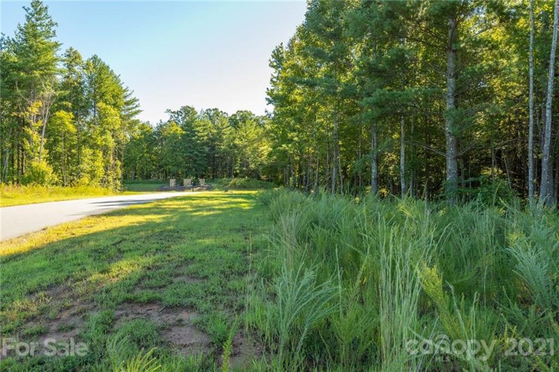 Property image 5 at 1231 Saylor Way, Nebo, NC 28761