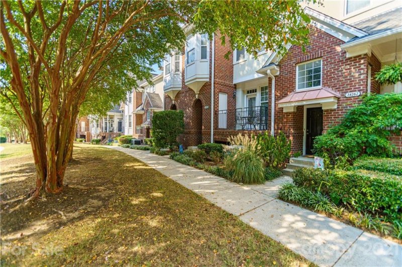 Property image 2 at 14254 Richmond Park Avenue, Charlotte, NC 28277