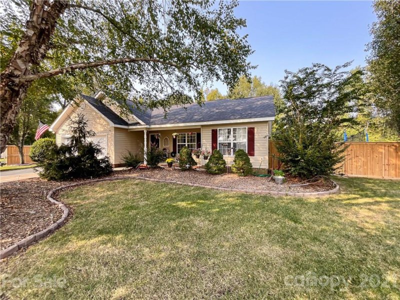 Property image 2 at 1254 Glory Court, Oakboro, NC 28129