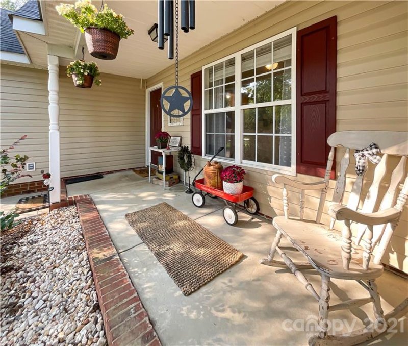 Property image 3 at 1254 Glory Court, Oakboro, NC 28129