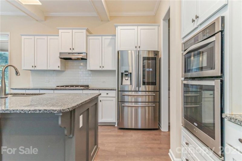 Property image 2 at 8302 Aspen Court, Charlotte, NC 28227