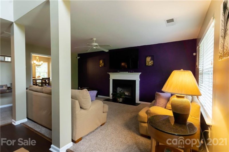 Property image 4 at 5223 Grass Ridge Drive, Charlotte, NC 28216