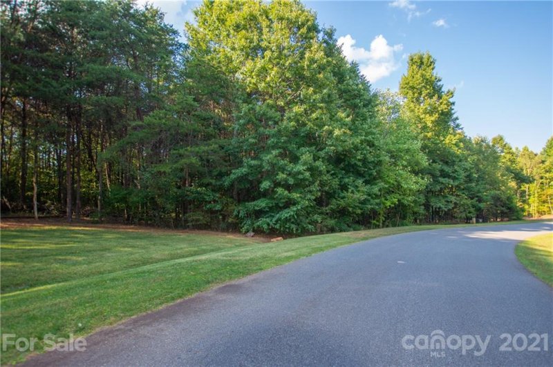 Property image 3 at 3303 Mountain Creek, Sherrills Ford, NC 28673