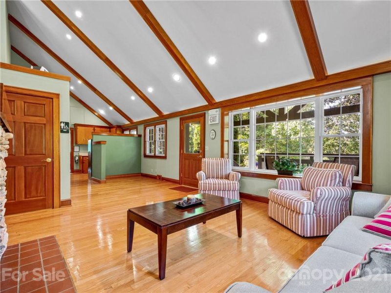 Property image 4 at 25 View Ridge Parkway, Leicester, NC 28748