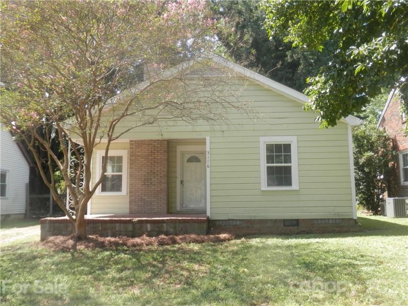 Property image 2 at 3116 Commonwealth Avenue, Charlotte, NC 28205