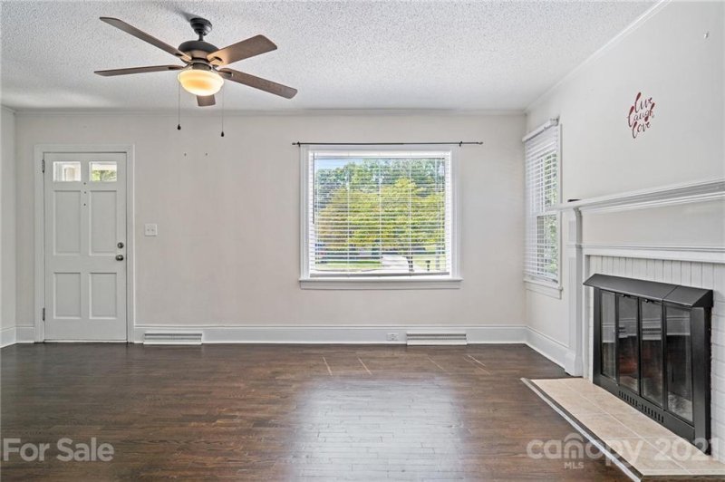 Property image 3 at 1212 Craig Avenue, Gastonia, NC 28054