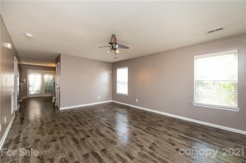 Property image 4 at 7823 Rabbits Foot Lane, Charlotte, NC 28217