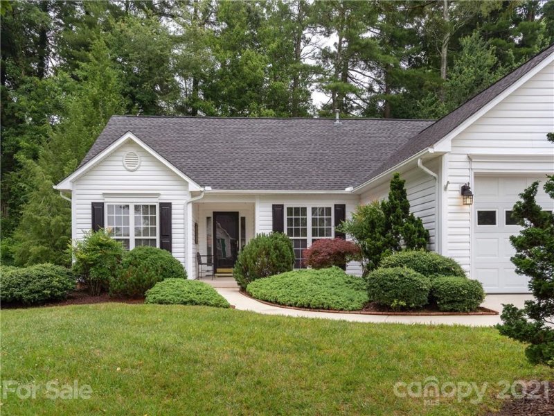 Property image 2 at 128 Stonehollow Road, Fletcher, NC 28732