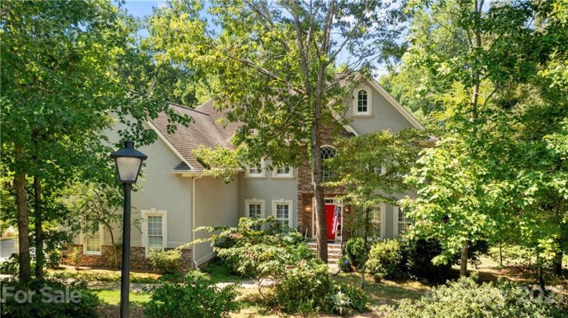 Property image 2 at 2006 Sandy Pond Lane, Waxhaw, NC 28173