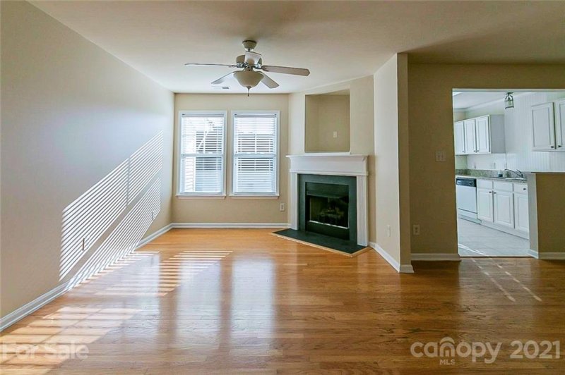 Property image 4 at 6617 Vlosi Drive, Charlotte, NC 28226