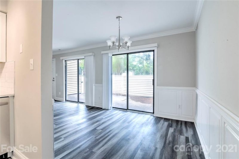 Property image 3 at 1636 Hollow Drive, Charlotte, NC 28212