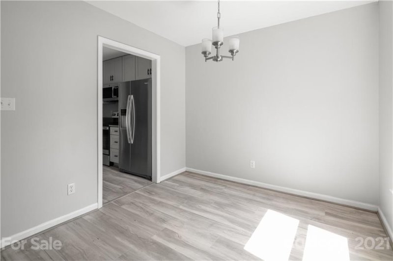 Property image 3 at 16 Spears Avenue, Asheville, NC 28801