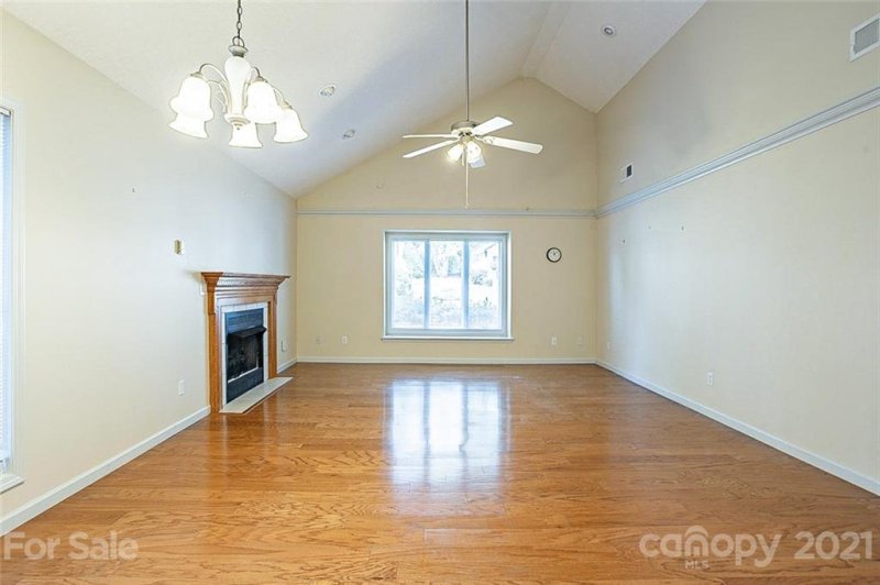 Property image 3 at 326 Kyfields None, Weaverville, NC 28787