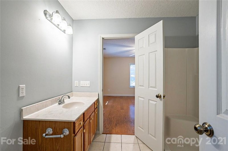 Property image 4 at 326 Kyfields None, Weaverville, NC 28787