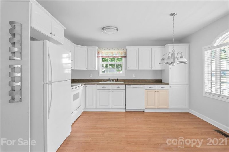 Property image 5 at 810 Caldwell Street, Belmont, NC 28012