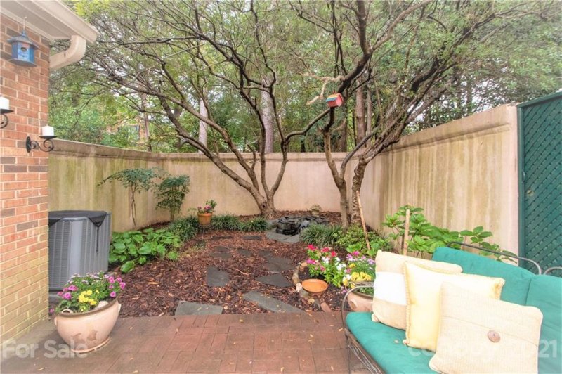 Property image 3 at 9131 Nolley Court, Charlotte, NC 28270