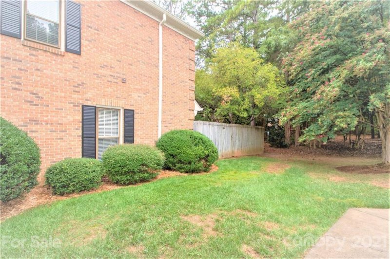 Property image 4 at 9131 Nolley Court, Charlotte, NC 28270