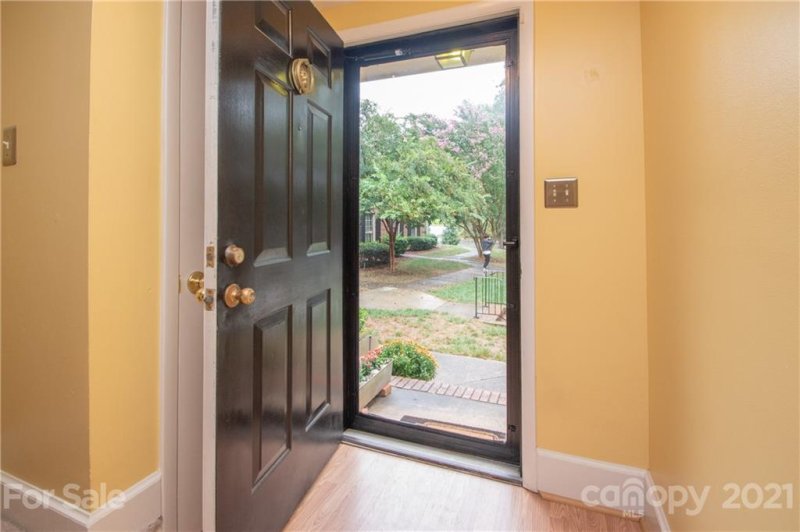 Property image 5 at 9131 Nolley Court, Charlotte, NC 28270