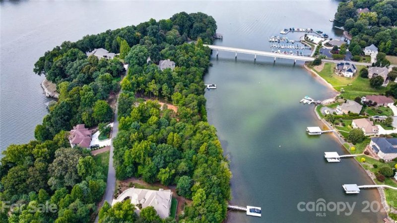 Property image 2 at 295 Windemere Isle Road, Statesville, NC 28677