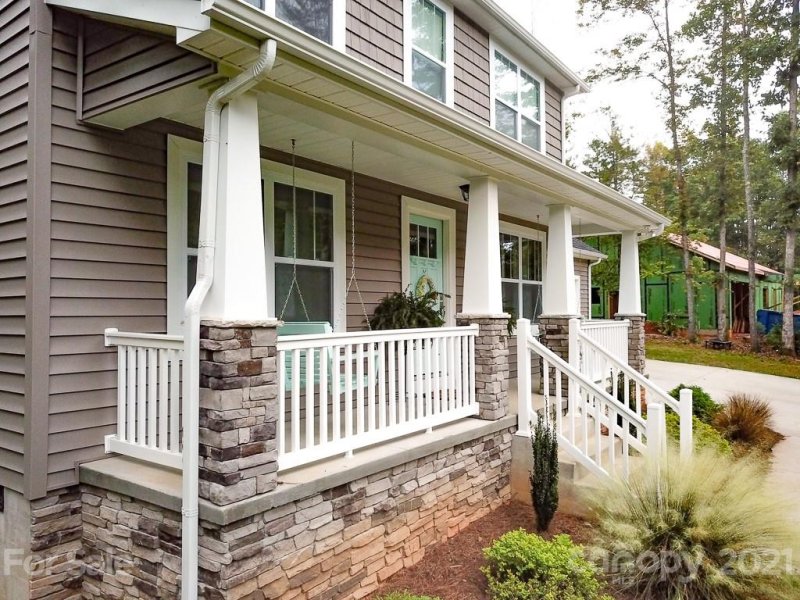 Property image 4 at 1763 Plantation Loop, Morganton, NC 28655