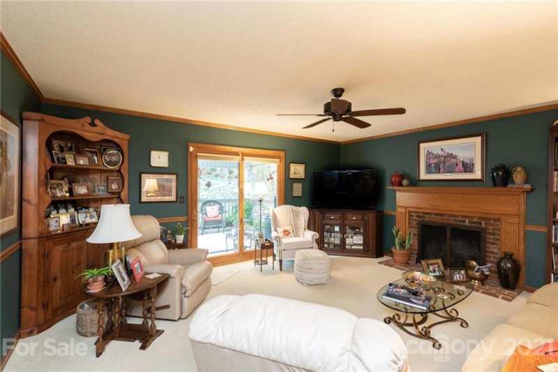 Property image 5 at 5584 Ashley Court, Hickory, NC 28601