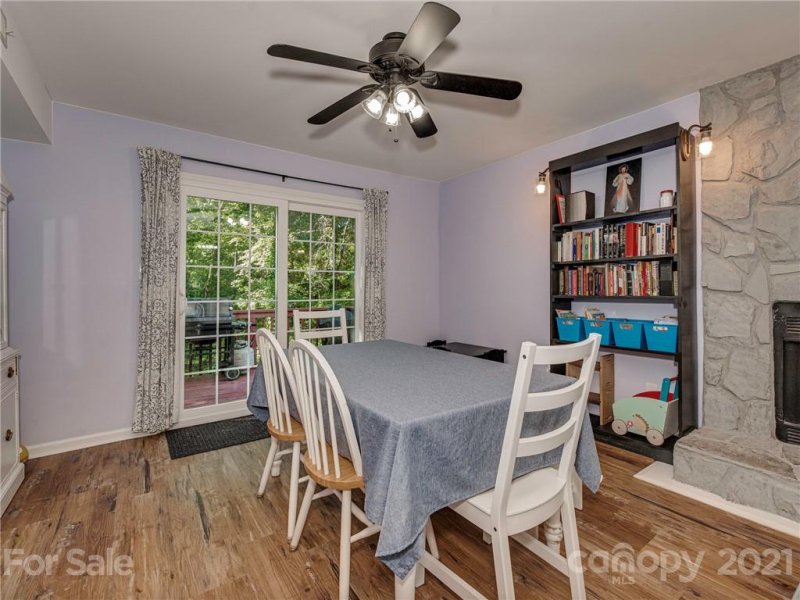 Property image 4 at 1923 Crooked Creek Drive, Charlotte, NC 28214