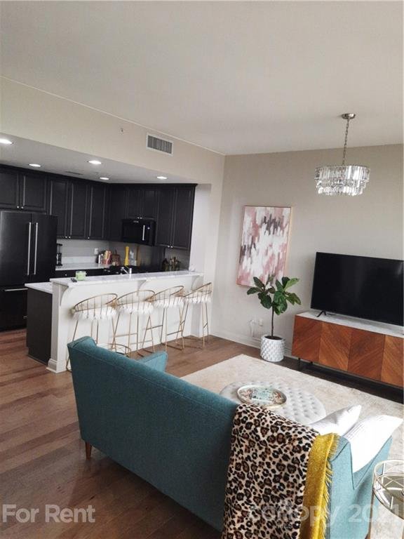 Property image 2 at 315 Arlington Avenue, Charlotte, NC 28203