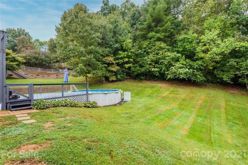 Property image 5 at 6057 Gold Creek Estate Drive, Hickory, NC 28601