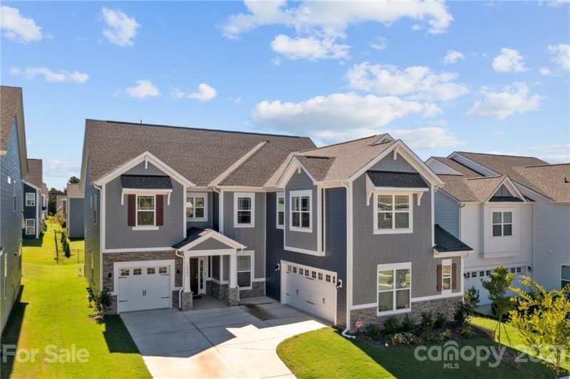 12925 Hindcross Drive