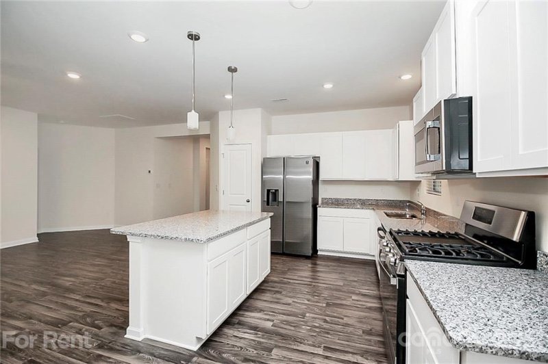 Property image 5 at 7306 Wheyfield Drive, Charlotte, NC 28215