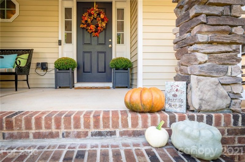 Property image 4 at 7956 Sally Clark Drive, Denver, NC 28037