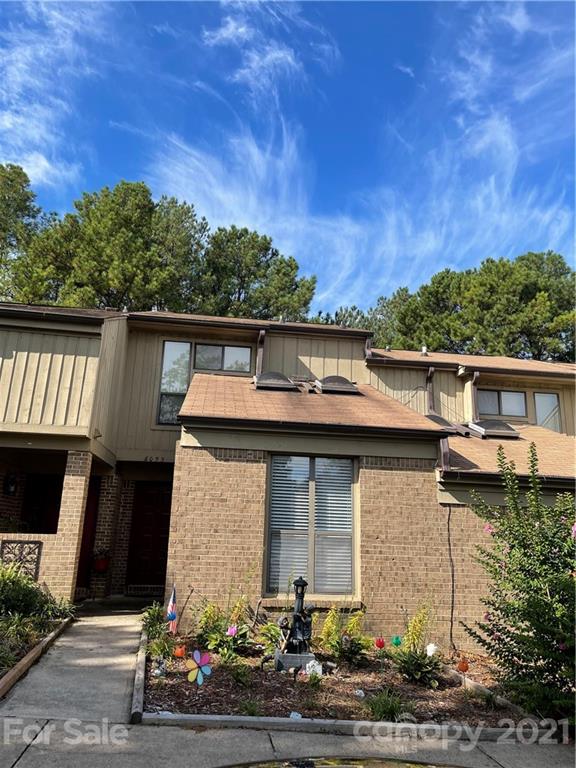 Property image 2 at 8053 Charter Oak Lane, Charlotte, NC 28226