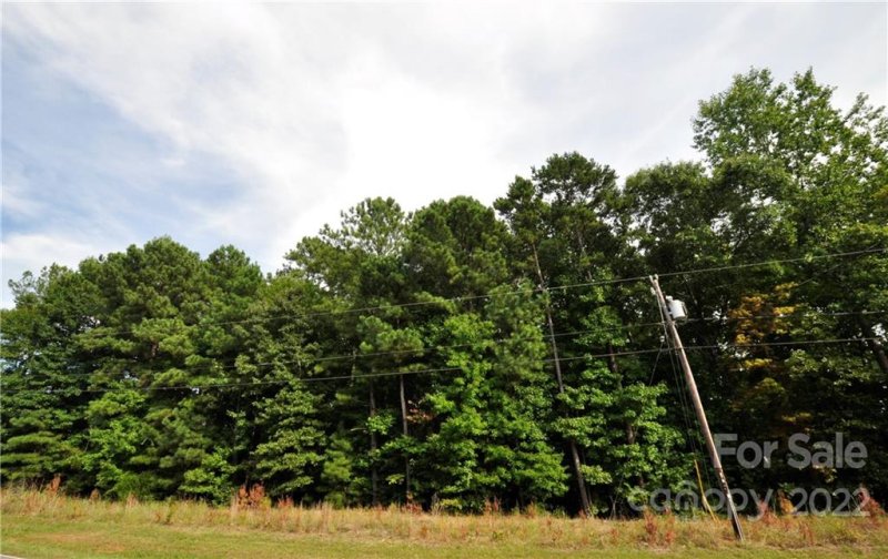 Property image 2 at 273 Greenbay Road, Mooresville, NC 28117