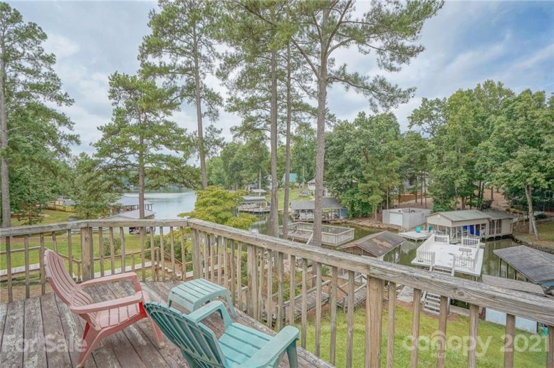Property image 4 at 562 Springwood Drive, Mount Gilead, NC 27306