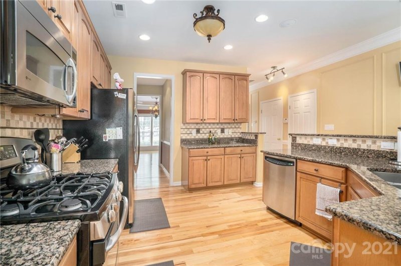 Property image 4 at 2314 Donnington Lane, Concord, NC 28027