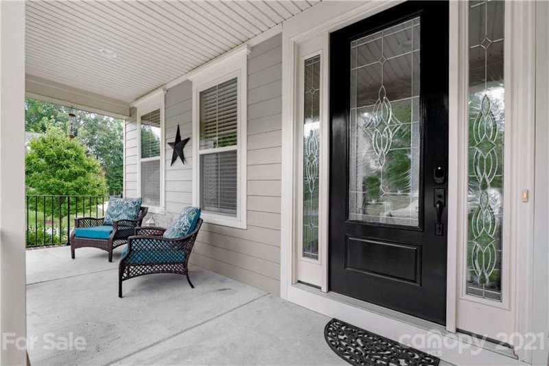 Property image 5 at 2424 Island Lake Drive, Charlotte, NC 28214