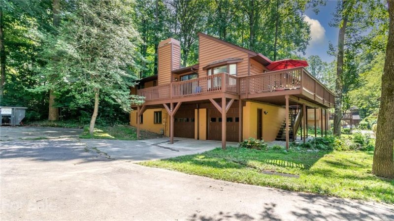 Property image 2 at 36 Poplar Court, Fletcher, NC 28732